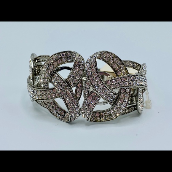 Forever 21 Statement Cuff Bracelet - Picture 3 of 7